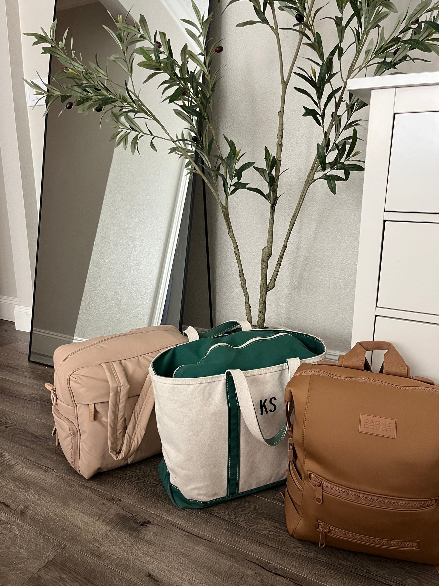 Hospital Bag Checklist (digital)
